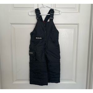 Columbia Sportswear Company Black Boys 2T Snowsuit Bib